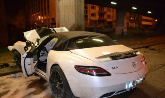 benz sls(4)
