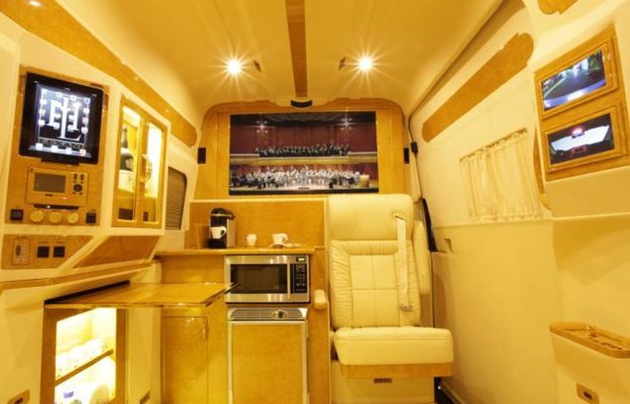 luxury_van_08
