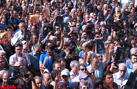 مراسم تشییع سیمین بهبهانی