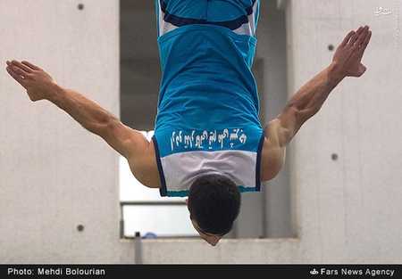 استخر ابری برای شیرجه زنان