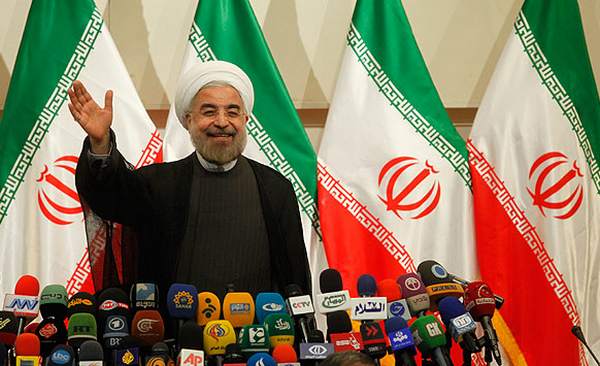 دکتر حسن روحانی رییس جمهور ایران 7l1f6243