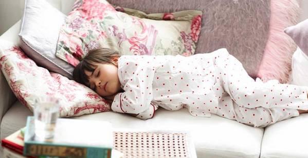 خوراکی های مفید برای یک خواب عمیق کدامند؟ خوراکی های مفید برای یک خواب عمیق کدامند؟