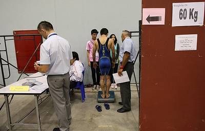 وزن کشی کشتی فرنگی قهرمانی جهان ۲۰۱۳ مجارستان وزن کشی کشتی فرنگی قهرمانی جهان ۲۰۱۳ مجارستان