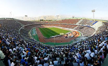 بلیط بازی استقلال و پرسپولیس «VIP» قیمت ۱۵ هزار تومان بلیط بازی استقلال و پرسپولیس «VIP» قیمت ۱۵ هزار تومان