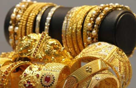 کاهش قیمت در بازار سکه و ارز کاهش قیمت در بازار سکه و ارز