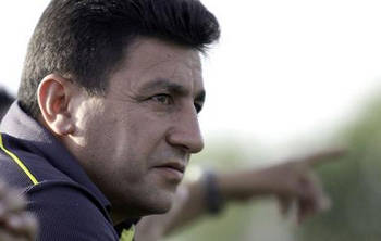 انتقاد قلعه نوعی از بازیکنان استقلال انتقاد قلعه نوعی از بازیکنان استقلال