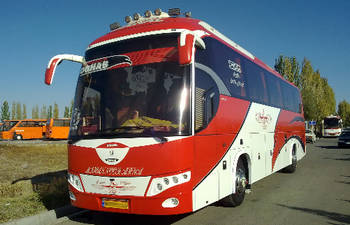 آتش سوزی اتوبوس اسکانیا در رشت حوالی دانشگاه گیلان آتش سوزی اتوبوس اسکانیا در رشت حوالی دانشگاه گیلان