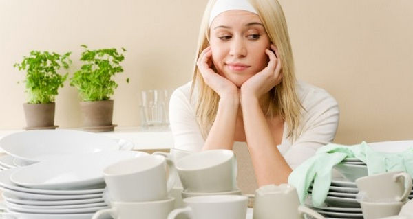 سوئد؛ اختراع ظروفی که خود را تمیز می کنند! سوئد؛ اختراع ظروفی که خود را تمیز می کنند!