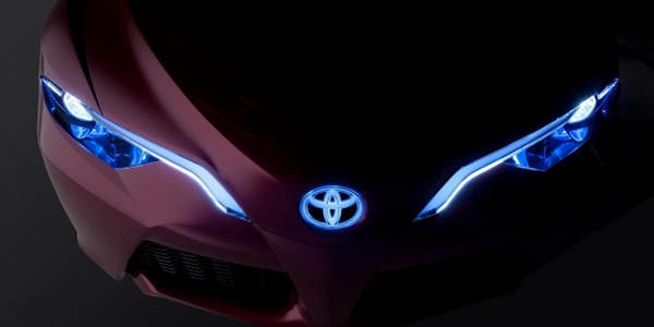 خودروی جدید تویوتا « تویوتا پریوس » + عکس + مشخصات toyota 2015