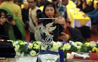 سخن برگزیدگان جشنوارهی فیلم فجر سخن برگزیدگان جشنوارهی فیلم فجر