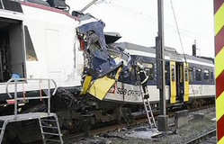 آمار دقیق؛ برخورد قطار تهران – مشهد ۱ کشته ۲۰ مجروح 2014-06-06_144051