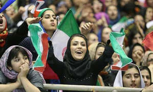 حضور زنان در ورزشگاه برای دیدن والیبال منعی ندارد حضور زنان در ورزشگاه