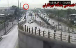 فیلم/ لحظه سقوط هواپیمای مسافربری در تهران فیلم سانحه سقوط هواپیما در شهرک آزادی تهران