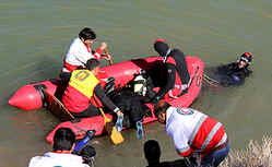 نا آشنایی به شنا / غرق شدن ۳ تن در آذربایجان غربی غرق شدن