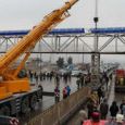 حادثه فرو ریختن پل عابر پیاده در بزرگراه آزادگان تهران حادثه فرو ریختن پل عابر پیاده در بزرگراه آزادگان تهران