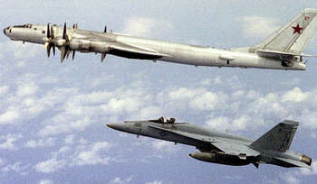 شناسایی بمب افکن روسیه در آسمان انگلیس tupolev tu 95