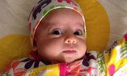 جدیدترین عکس از «هیما» دختر علی کریمی 2015-03-02_121056