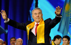 تبریک روحانی به رییس جمهور قزاقستان 2015-05-10_235847