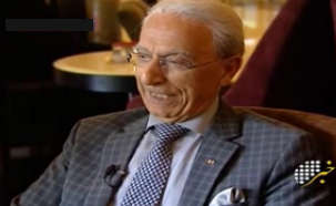 فیلم / گفتگو با “پروفسور مجید سمیعی” درباره فوتبال ! 2015-05-11_134638