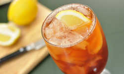 مضرات مصرف بیش از حد چای / آسیب به کلیه ها ice tea