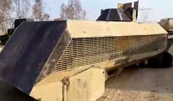 کشف خودروی زرهی عجیب داعش در سامرا + عکس کشف خودروی زرهی عجیب داعش در سامرا + عکس