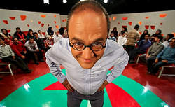 دعوت احمدی نژاد به «برنامه خندوانه» رامبد جوان 2015-09-06_193855