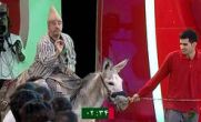فیلم / خر سواری علیرضا خمسه در «برنامه خندوانه» فیلم / خر سواری علیرضا خمسه در «برنامه خندوانه»