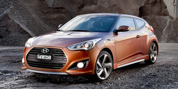 واردات خودروهای ۲۰۱۶ به بازار ایران آغاز شد خودروهای وارداتی Hyundai Veloster 2016