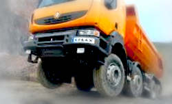 مرگ فجیه «نازنین زهرا» کودک ۳ ساله در هنگام بازی مرگ دختر 3 ساله همدانی زیر چرخ کامیون