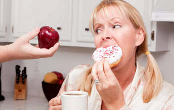 علائم افت قندخون ؛ مراقب باشید و سریعا افزایش دهید علائم افت قندخون ؛ مراقب باشید و سریعا افزایش دهید