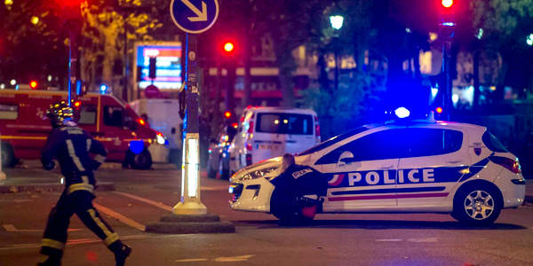 تصاویر کشته و مجروح شدگان در حادثه پاریس + عکس تصاویر کشته و مجروح شدگان در پاریس + عکس