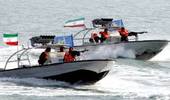 جزئیات / دستگیری ۱۰ نظامی مرد و زن امریکایی در خلیج فارس + عکس 2016-01-13_142016