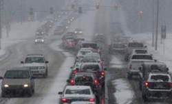 به دلیل ریزش کوه ، محور هراز مسدود شد به دلیل ریزش کوه ، محور هراز مسدود شد